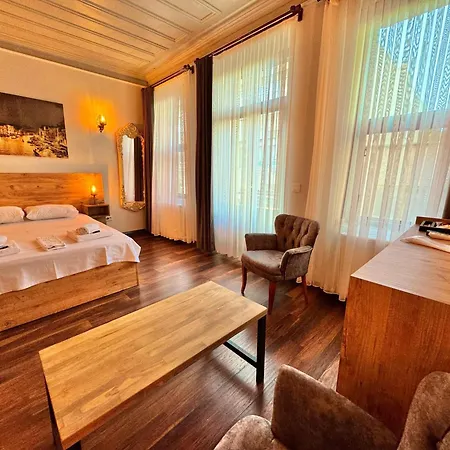 Hotel Kadikoey 3*