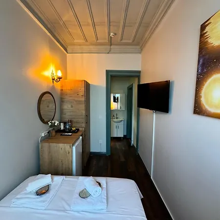 Kadıköy Otel 3*